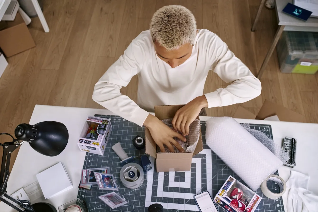 eBay Seller packing box