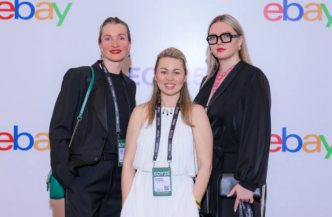 Deimanté Sejonaité on red carpet with three friends