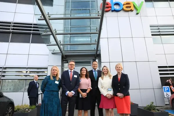 The Irish Prime Minister pays a visit to eBay